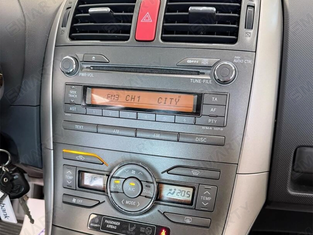 Toyota_Auris_(2006-2012)_SMARTY_Trend_android